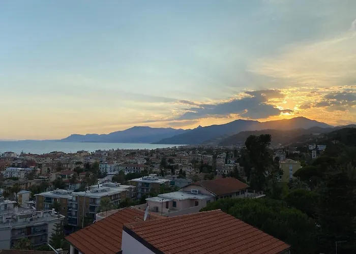 Casa Petra - Vista Mare Vecchia Bordighera