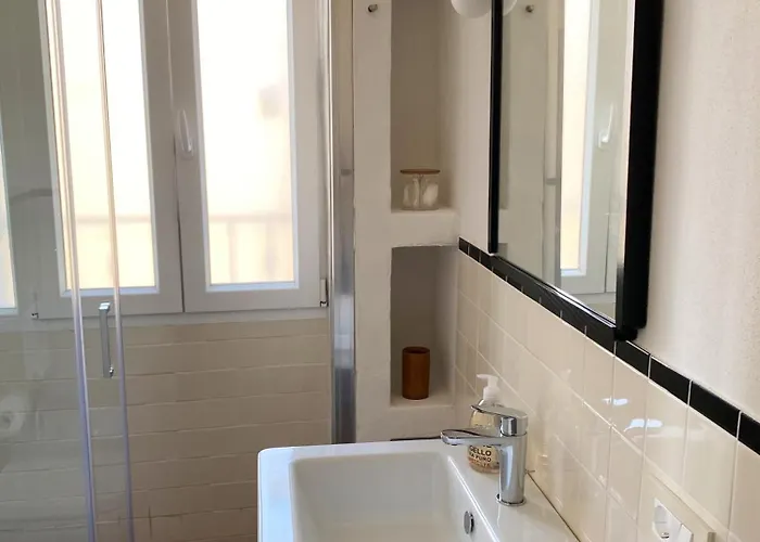 Casa Petra - Vista Mare Citta Vecchia Appartement *